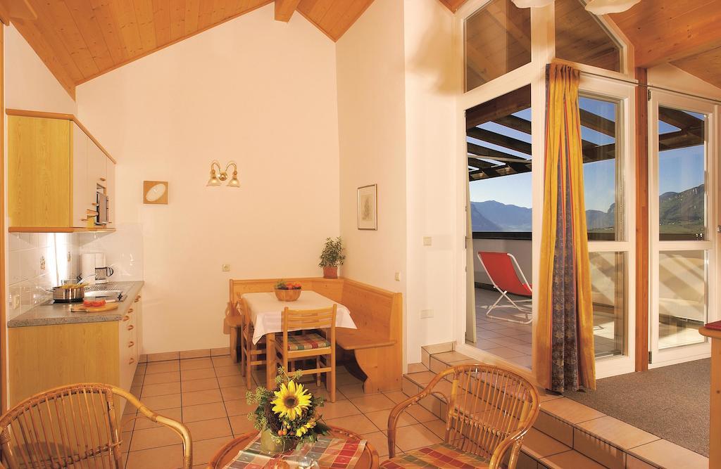 Residence Haus Kalterersee Caldaro Quarto foto